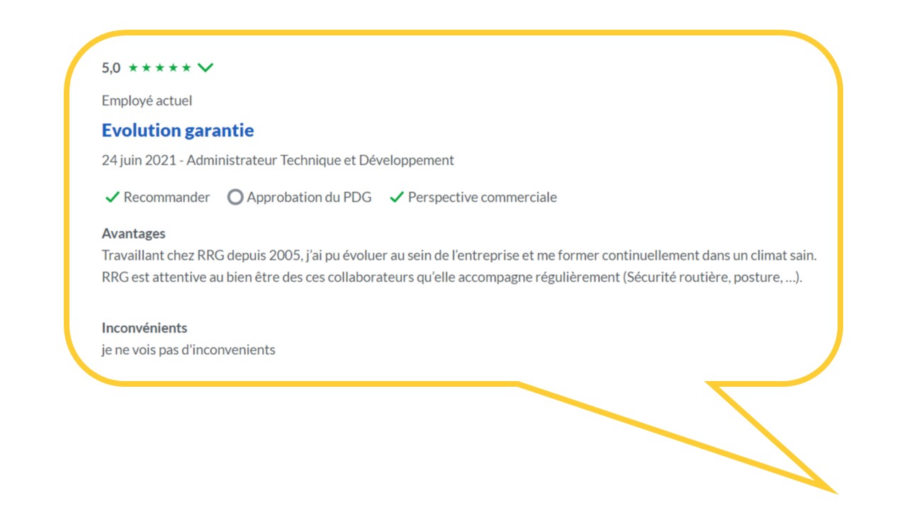 Capture d'écran Glassdoor d'avis d'employé avec une note de 5 sur 5, saluant les possibilités d'évolution du groupe, de formation et de bien-être